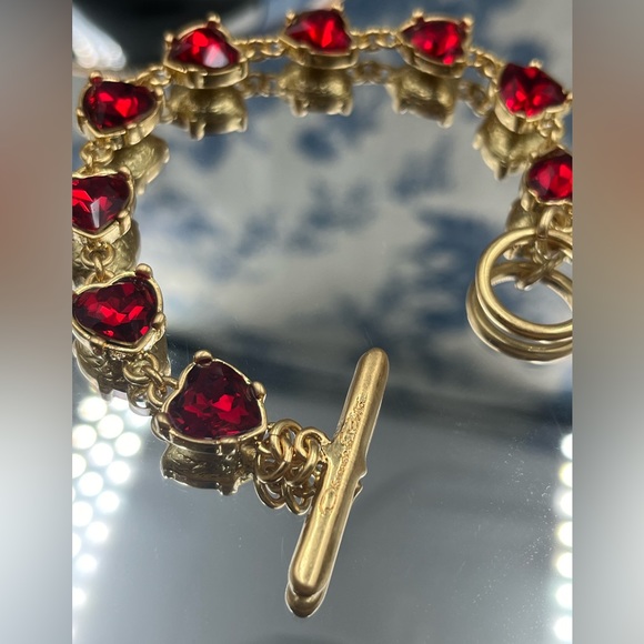 🆕 OSCAR DE LA RENTA 🧿 Red Crystal Embellished Heart Bracelet - Picture 9 of 12